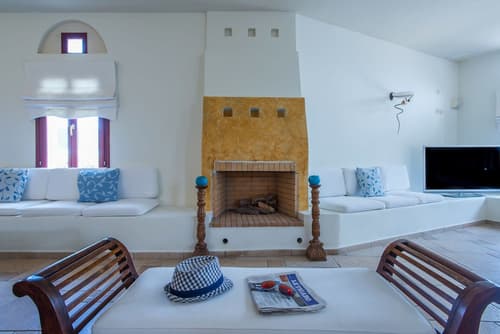 Naxos Palace Hotel, Lobby sitting area