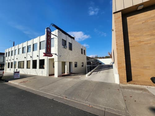 The Hotel Pendleton, Trademark Collection by Wyndham, Exterior