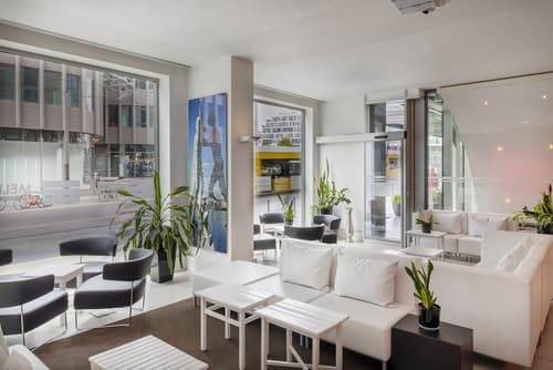 Melia Berlin, Lobby lounge