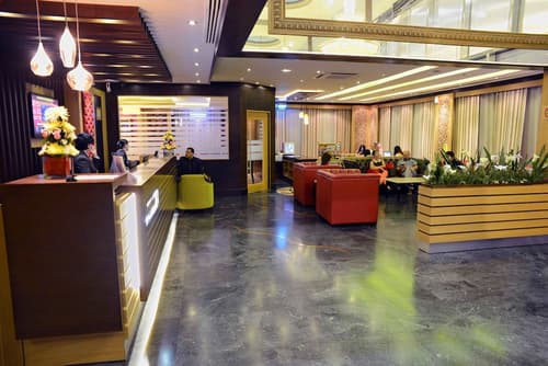 Sun and Sands Hotel, Lobby