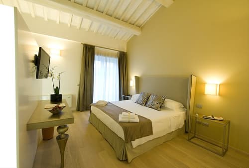 Relais dell'Olmo, Room
