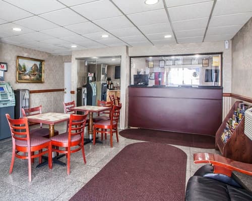 Rodeway Inn Jersey City near Hoboken, Lobby