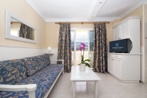 Apartamentos Teneguia, Room