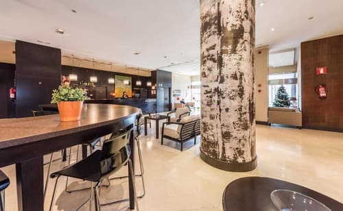 Hotel Mercader, Lobby lounge