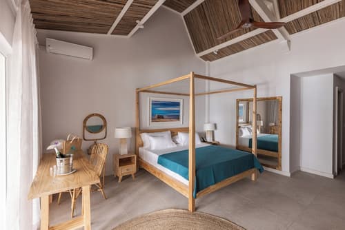 Cotton Bay Hotel, Room