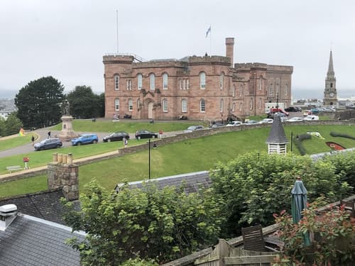 The Redcliffe, Point of interest