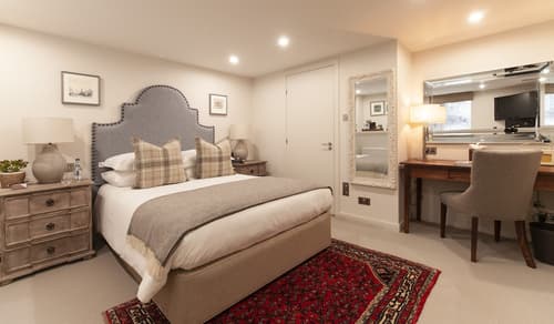 The Roseate Edinburgh, Room