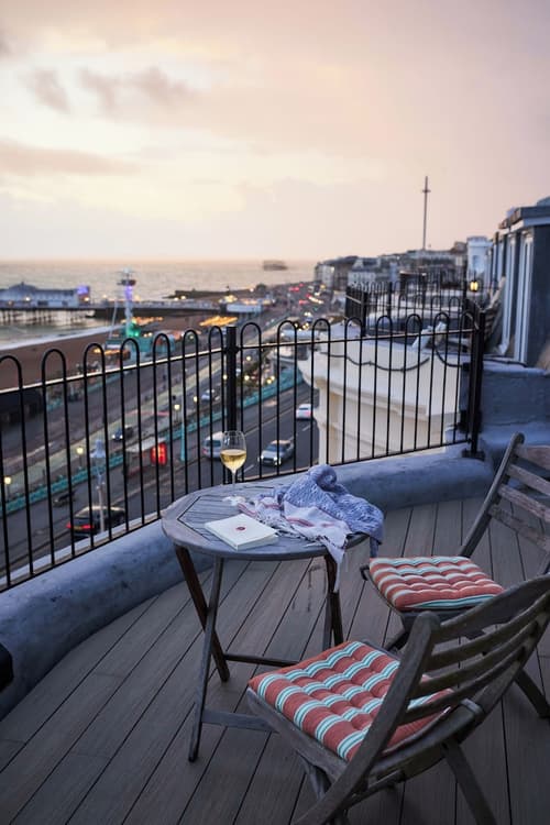 Drakes of Brighton, Room