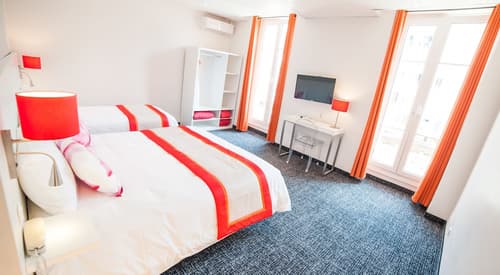 Amaryllis Hotel, Room