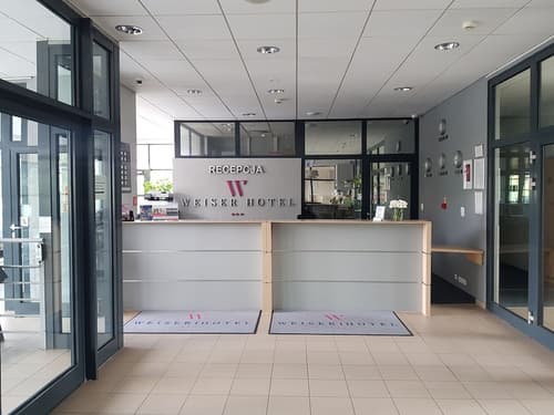 Weiser Hotel, Reception