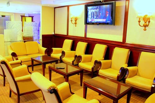 Topkapi Inter Istanbul Hotel, Lobby sitting area