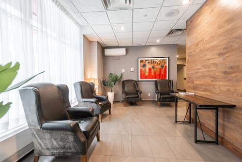 Hotel Les Suites Labelle, Lobby sitting area