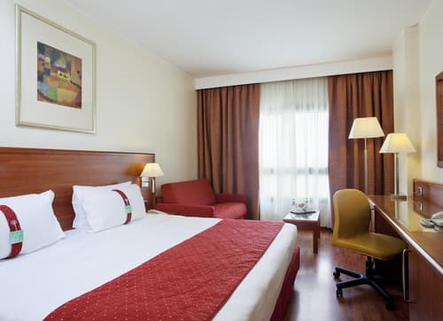 Holiday Inn Cagliari by IHG, Room