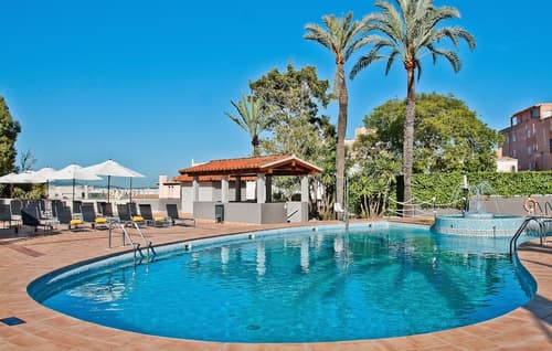 BQ Augusta Hotel, Outdoor pool