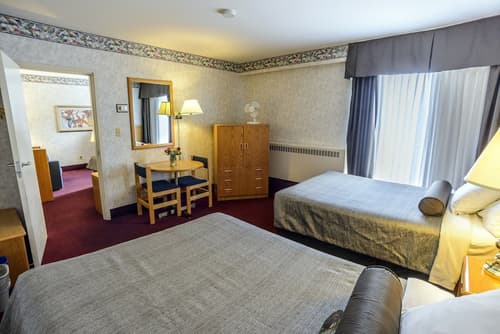 Bow View Lodge, Room