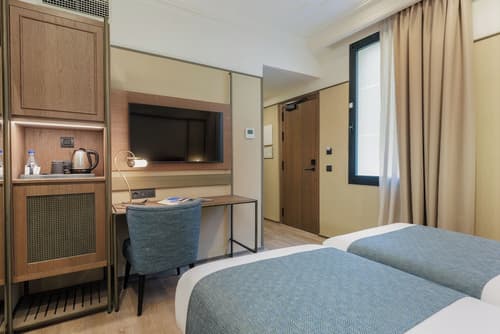 Hotel Medinaceli New reopening 2025, Room