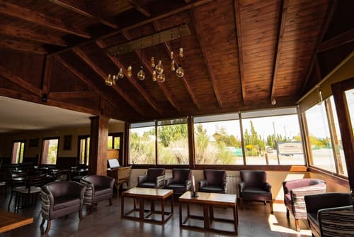 Hosteria Puerto San Julian, Reception