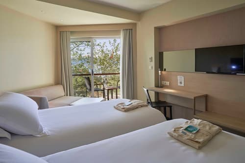 Richmond Nua Wellness -Spa - Adults Only, Room