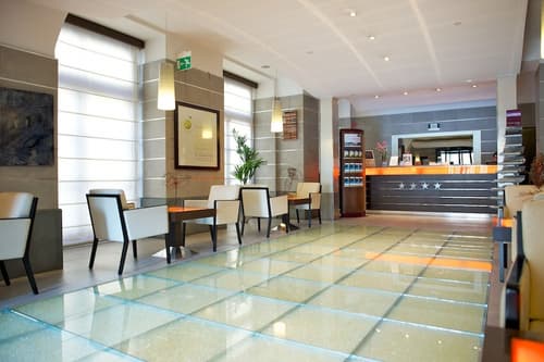 Best Western Crystal Palace Hotel, Reception