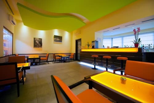 Best Western Crystal Palace Hotel, Lobby lounge