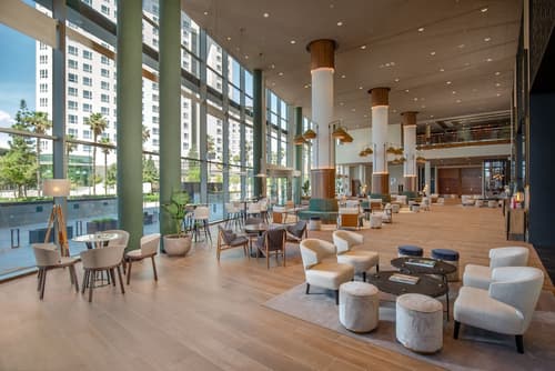 Melia Valencia, Lobby sitting area