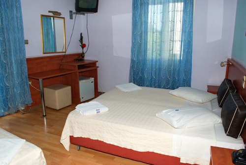 Hotel Diethnes, Room