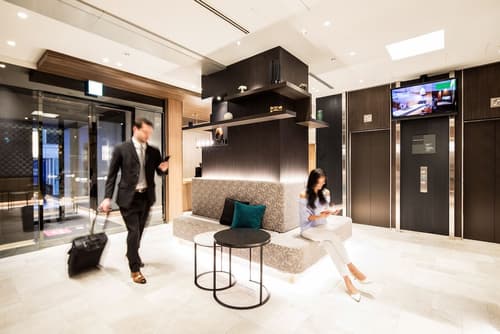 the b akasaka-mitsuke, Lobby