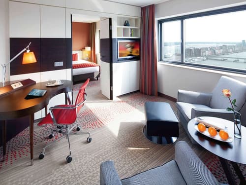 Mövenpick Hotel Amsterdam City Centre, Room