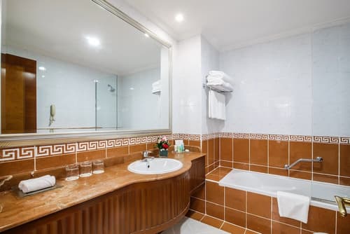 Grand Excelsior Hotel Bur Dubai, Room