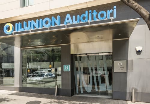 Hotel ILUNION Auditori, Property entrance