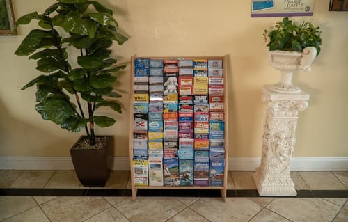 Sea Breeze Inn, Lobby