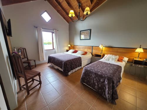 Glaciares De La Patagonia, Room