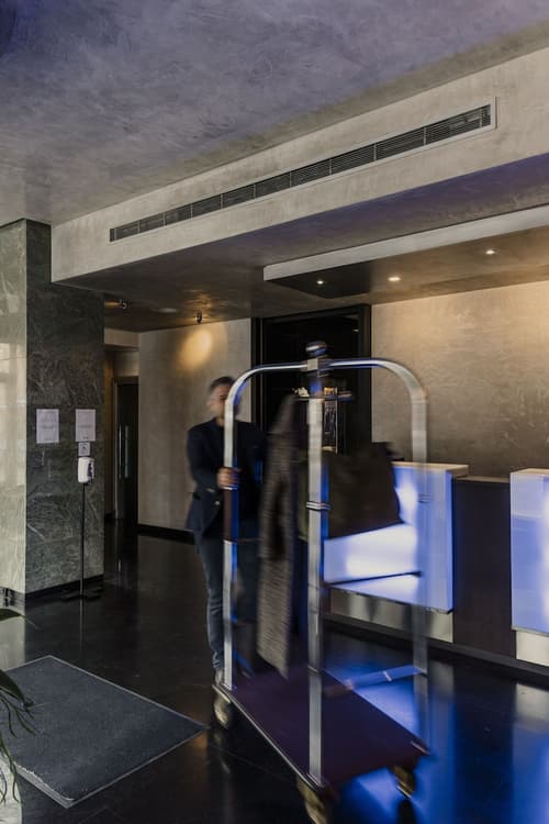 Hotel Cosmopolitan, Reception