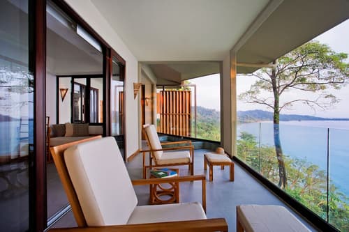 Arenas Del Mar Beachfront & Rainforest Member of the Cayuga Collection, Room