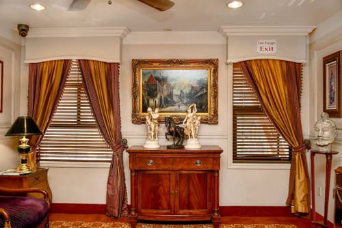 Brand Plaza Hotel, Lobby