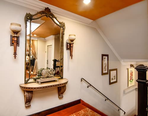 Brand Plaza Hotel, Lobby