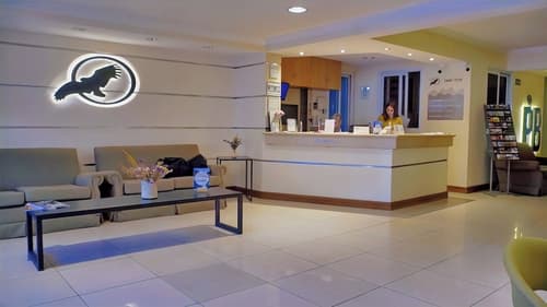 Condor Suites Apart Hotel, Reception