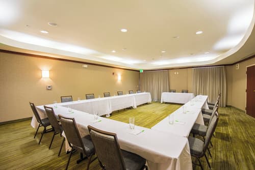 Courtyard by Marriott Merced, Meeting facility