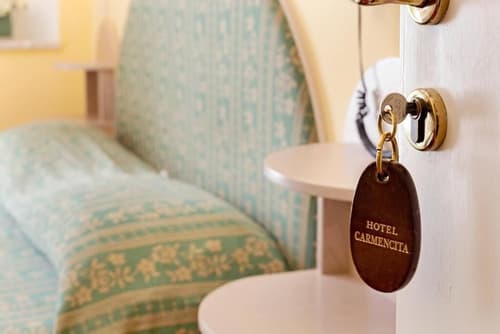 Hotel Carmencita, Room