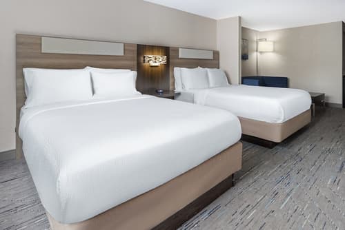 Holiday Inn Express Hotel & Suites Freeport by IHG, Room