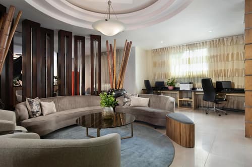 Hodelpa Garden Court, Lobby