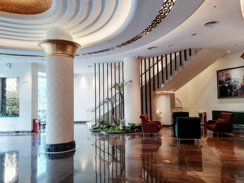 Shenzhen Shanghai Hotel, Lobby sitting area