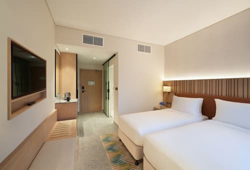Arabian Park Dubai, an Edge by Rotana Hotel, Room
