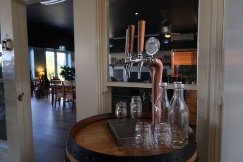 Captains At The Bay, Reception