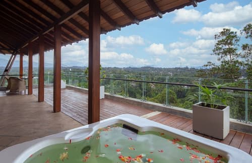 Earl's Regency, View from room