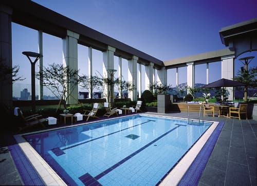 Somerset Palace Seoul, Pool