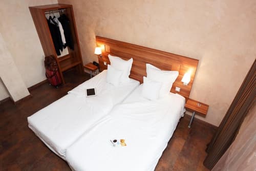 The Originals City, Hôtel Colmar Gare, Room