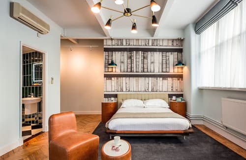 Heathcote Hotel, Room