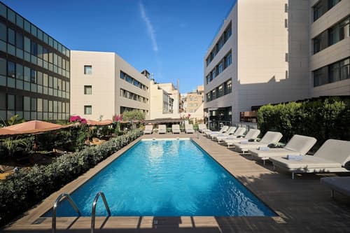 Catalonia Ramblas, Primary image