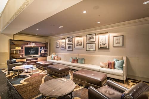 Hilton Baton Rouge Capitol Center, Lobby